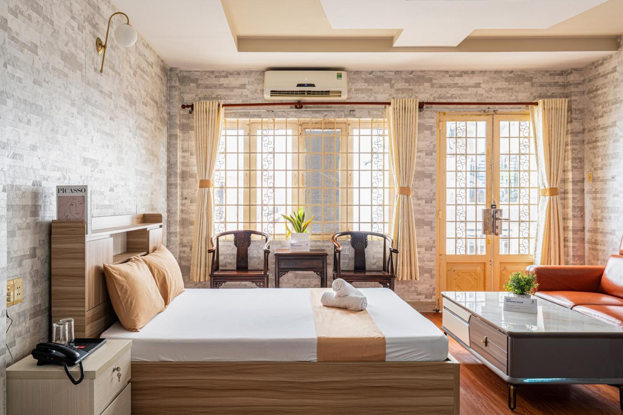 Hoang Long By Cozrum 2* Ho Chi Minh City