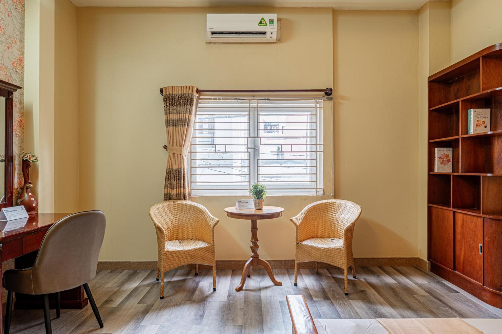Hotel Hoang Long By Cozrum